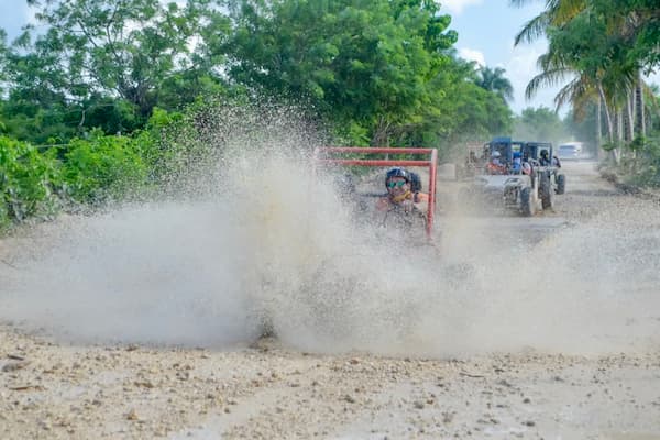 Excursión Buggies Punta Cana 3 charco-buggies-macao