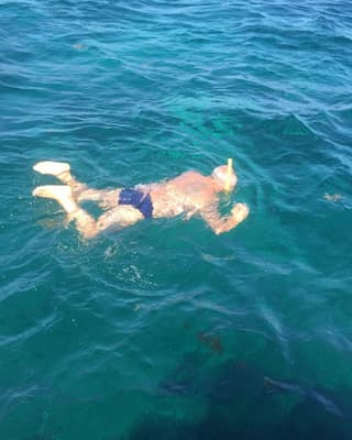 hombre-snorkel-catalina
